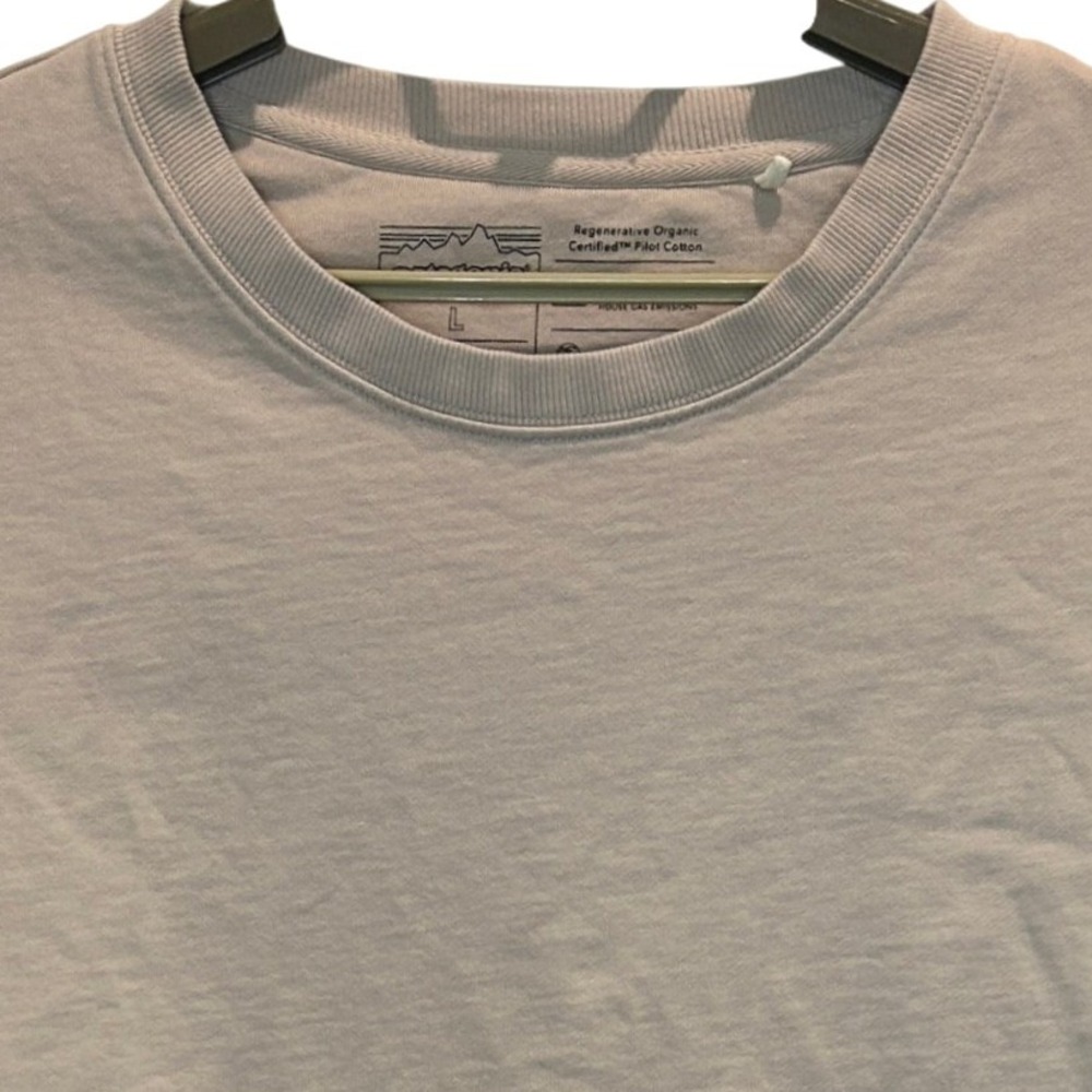 Patagonia Long Sleeve Shirt Large Mens Tan Organic Cotton Crewneck Sweatshirt